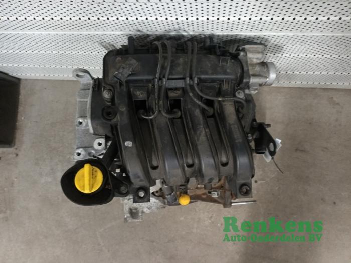 Engine from a Renault Clio IV (5R) 1.2 16V 2017