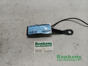 Used Front seatbelt buckle, left Chevrolet Matiz 1.0 Price € 15,00 Margin scheme offered by Renkens Auto-Onderdelen B.V.