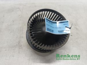 Used Heating and ventilation fan motor Ford Fiesta 6 (JA8) 1.25 16V Price € 30,00 Margin scheme offered by Renkens Auto-Onderdelen B.V.