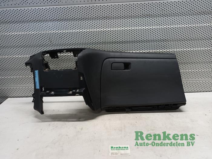 Begagnade Handskfack Hyundai i20 (GBB) 1.2i 16V Lpi Pris € 50,00 Marginaltabell erbjuds av Renkens Auto-Onderdelen B.V.