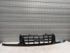 Grille from a Opel Frontera (6B), 1998 / 2004 2.2 DTI 16V, Jeep/SUV, Diesel, 2.172cc, 85kW (116pk), 4x4, X22DTH; Y22DTH, 1998-09 / 2003-12 2000