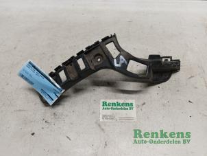 Used Rear bumper bracket, left Skoda Citigo 1.0 12V Price € 15,00 Margin scheme offered by Renkens Auto-Onderdelen B.V.