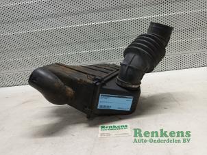 Używane Obudowa filtra powietrza MG MGF 1.8i VVC 16V Cena € 40,00 Procedura marży oferowane przez Renkens Auto-Onderdelen B.V.
