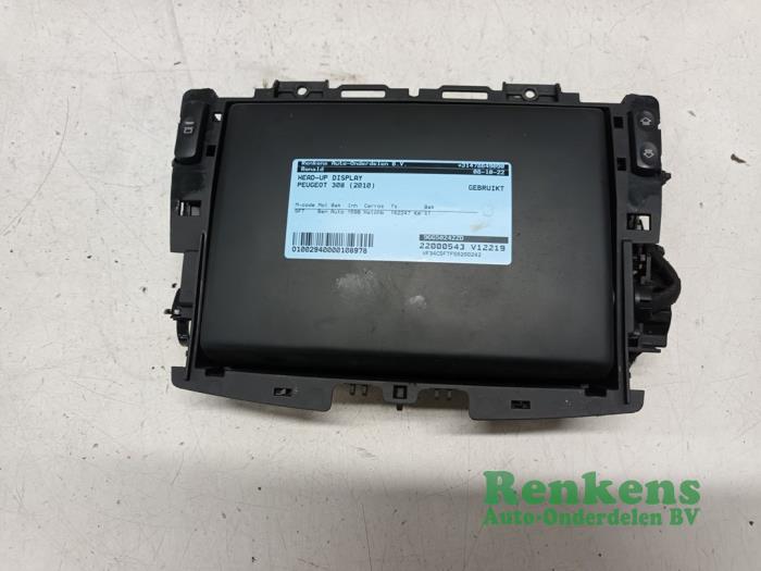 Gebrauchte Frontscheibenanzeige Peugeot 308 (4A/C) 1.6 16V THP Autom. Preis € 190,00 Margenregelung angeboten von Renkens Auto-Onderdelen B.V.
