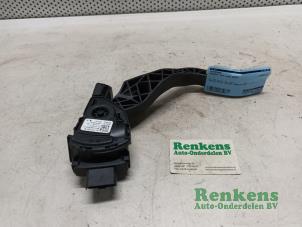 Used Accelerator pedal Peugeot 207/207+ (WA/WC/WM) 1.6 16V VTRi Price € 20,00 Margin scheme offered by Renkens Auto-Onderdelen B.V.