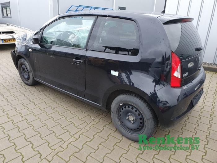 Używane Próg lewy Seat Mii 1.0 12V Cena na żądanie oferowane przez Renkens Auto-Onderdelen B.V.