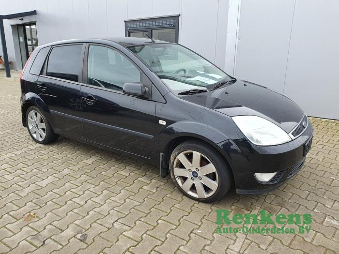 Kotflügel rechts vorne Ford Fiesta 5 1.3 D2