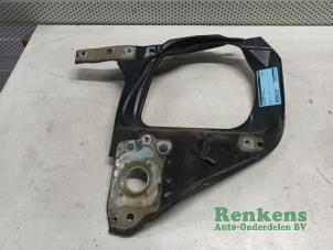 Used Headlight frame, left Opel Meriva 1.6 Price € 25,00 Margin scheme offered by Renkens Auto-Onderdelen B.V.