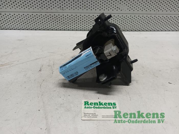 Gebrauchte Motorlager Skoda Fabia III (NJ3) 1.2 TSI 16V Preis € 35,00 Margenregelung angeboten von Renkens Auto-Onderdelen B.V.