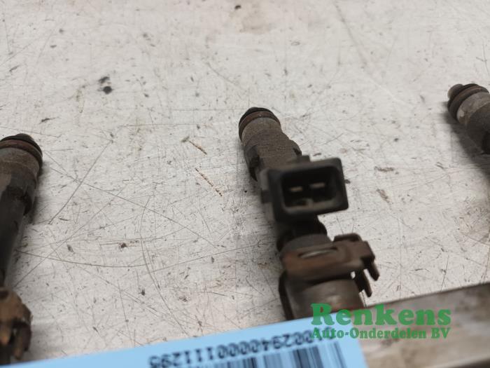 Fuel injector nozzle from a Opel Corsa D 1.4 16V Twinport 2010