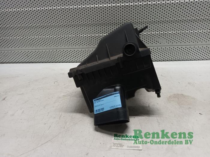 Begagnade Luftfilterhus Opel Insignia 1.6 16V Ecotec Pris € 40,00 Marginaltabell erbjuds av Renkens Auto-Onderdelen B.V.