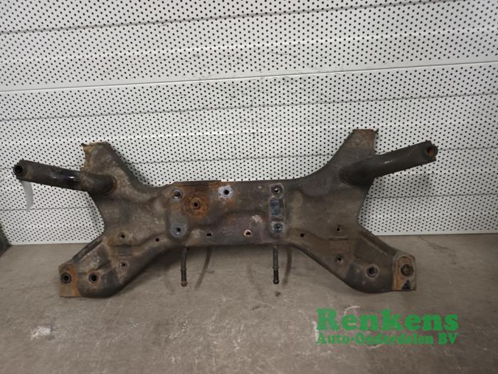 Usagé Faux châssis Mitsubishi Colt (Z2/Z3) 1.3 16V Prix € 60,00 Règlement à la marge proposé par Renkens Auto-Onderdelen B.V.