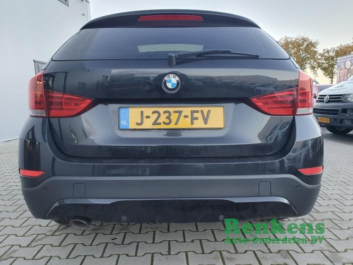 Stoßstange hinten van een BMW X1 (E84) sDrive 18d 2.0 16V 2013