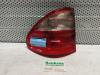 Taillight, left from a Mercedes E Combi (S210), 1996 / 2003 2.2 E-220 CDI 16V, Combi/o, Diesel, 2.148cc, 105kW (143pk), RWD, OM611961, 1999-07 / 2003-03, 210.206 2002