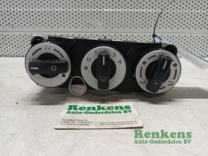 Used Heater control panel Mitsubishi Colt (Z2/Z3) 1.3 16V Price € 20,00 Margin scheme offered by Renkens Auto-Onderdelen B.V.