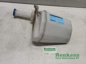 Used Front windscreen washer reservoir Citroen C1 1.0 12V Price € 25,00 Margin scheme offered by Renkens Auto-Onderdelen B.V.