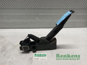 Used Accelerator pedal Mercedes A (W169) 2.0 A-200 5-Drs. Price € 20,00 Margin scheme offered by Renkens Auto-Onderdelen B.V.