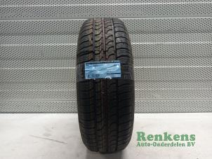 Gebrauchte Reifen Preis € 20,00 Margenregelung angeboten von Renkens Auto-Onderdelen B.V.
