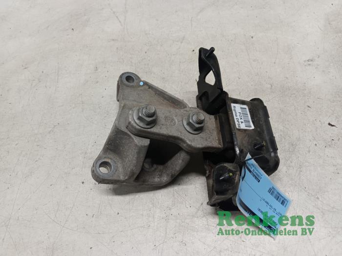 Used Engine mount Ford Fiesta 6 (JA8) 1.25 16V Price € 25,00 Margin scheme offered by Renkens Auto-Onderdelen B.V.