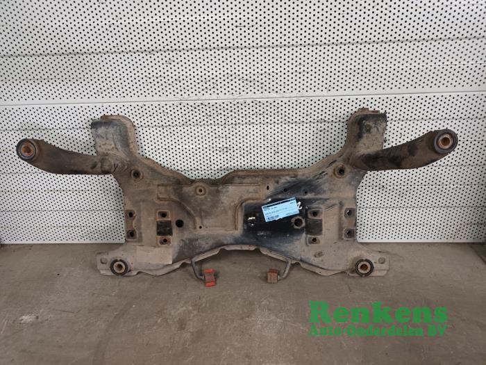 Usados Subchasis Volvo S40 (MS) 2.4 20V Precio € 70,00 Norma de margen ofrecido por Renkens Auto-Onderdelen B.V.