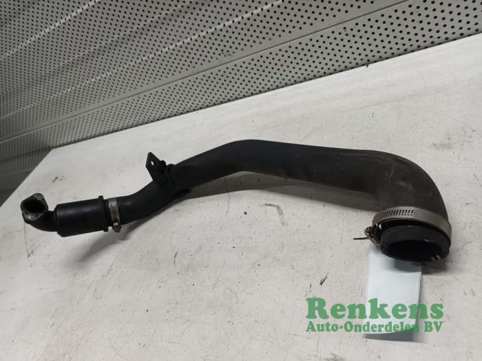 Intercooler hose from a Ford Focus 3 Wagon 1.0 Ti-VCT EcoBoost 12V 100 2013