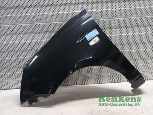 Used Front wing, left Kia Picanto (BA) 1.0 12V Price on request offered by Renkens Auto-Onderdelen B.V.
