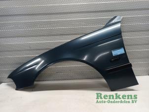 Used Front wing, left BMW 5 serie (E39) 523i 24V Price on request offered by Renkens Auto-Onderdelen B.V.