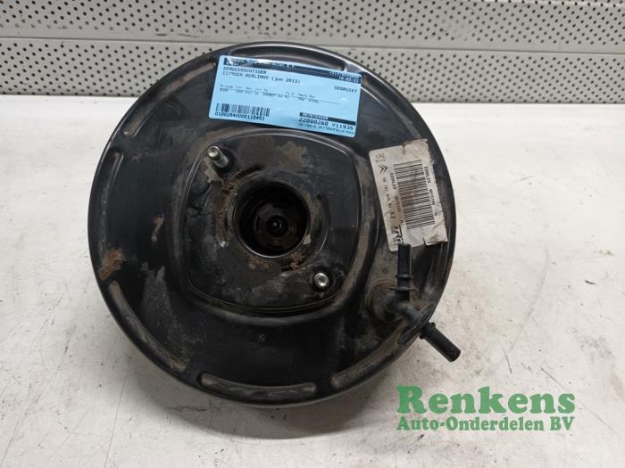 Usagé Servo frein Citroen Berlingo 1.6 Hdi 90 Phase 2 Prix € 75,00 Règlement à la marge proposé par Renkens Auto-Onderdelen B.V.