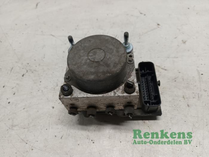 ABS pump from a Ford Ka II 1.2 2009