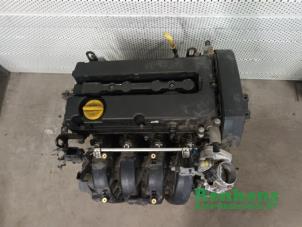 Used Motor Opel Astra H SW (L35) 1.8 16V Price on request offered by Renkens Auto-Onderdelen B.V.