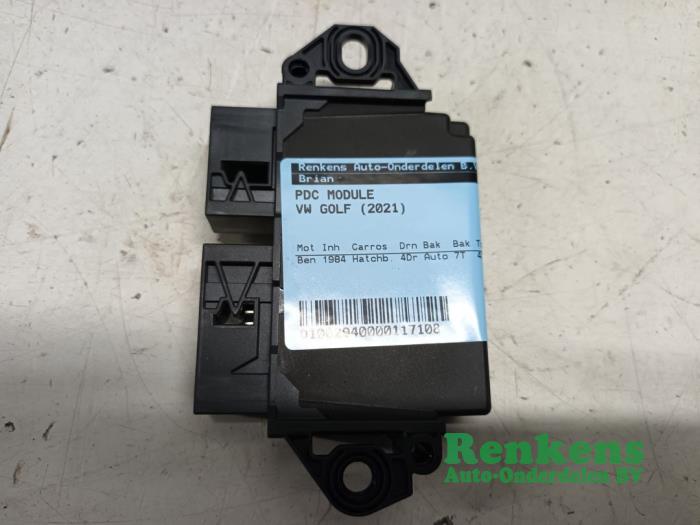 PDC Module from a Volkswagen Golf VIII (CD1) 2.0 GTI 16V 2021
