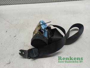 Used Rear seatbelt, left Ford Focus 2 1.6 Ti-VCT 16V Price € 30,00 Margin scheme offered by Renkens Auto-Onderdelen B.V.