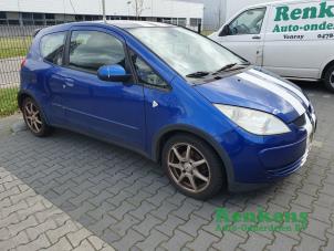 Used Front wing, right Mitsubishi Colt (Z2/Z3) 1.5 16V Price on request offered by Renkens Auto-Onderdelen B.V.