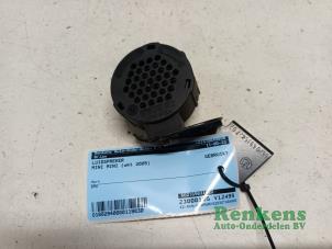 Used Speaker Austin Mini Open (R52) 1.6 16V Cooper S Price € 20,00 Margin scheme offered by Renkens Auto-Onderdelen B.V.