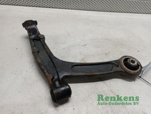 Used Front wishbone, left Fiat Panda (169) 1.1 Fire Price € 25,00 Margin scheme offered by Renkens Auto-Onderdelen B.V.