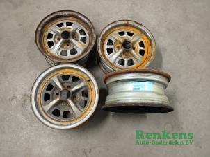 Used Set of wheels Opel Ascona B (81/86/87/88) 1.9 S,SR Price on request offered by Renkens Auto-Onderdelen B.V.