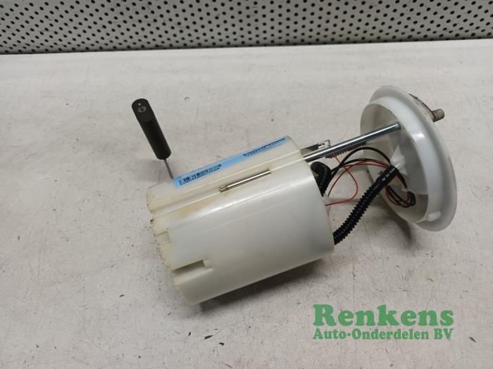 Gebrauchte Benzinpumpe Fiat Qubo 1.4 Preis € 50,00 Margenregelung angeboten von Renkens Auto-Onderdelen B.V.