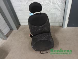 Used Seat, left Citroen C2 (JM) 1.1 Price € 60,00 Margin scheme offered by Renkens Auto-Onderdelen B.V.