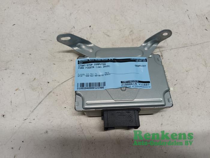 Used Start/Stop computer Ford Fiesta 6 (JA8) 1.0 EcoBoost 12V 100 Price € 40,00 Margin scheme offered by Renkens Auto-Onderdelen B.V.