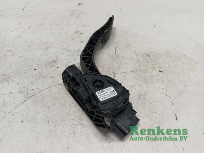 Accelerator pedal from a Ford B-Max (JK8) 1.0 EcoBoost 12V 100 2016