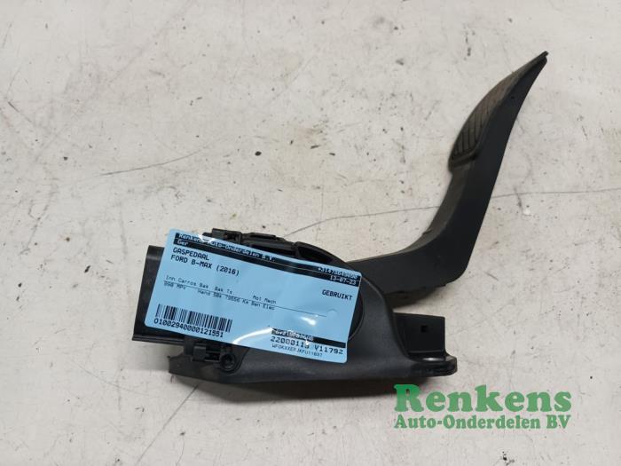 Accelerator pedal from a Ford B-Max (JK8) 1.0 EcoBoost 12V 100 2016