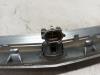 Tailgate handle from a Opel Tigra Twin Top 1.4 16V 2004