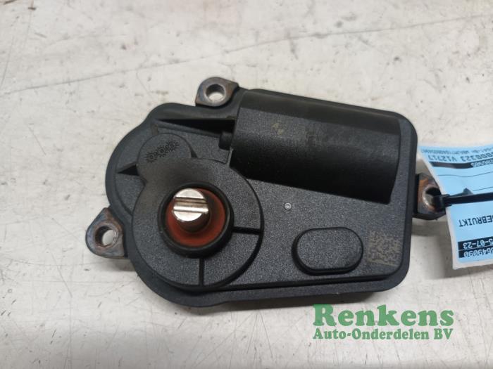 Gebrauchte Sonstige BMW 5 serie Touring (G31) 523d 2.0 TwinPower Turbo 16V Preis € 30,00 Margenregelung angeboten von Renkens Auto-Onderdelen B.V.