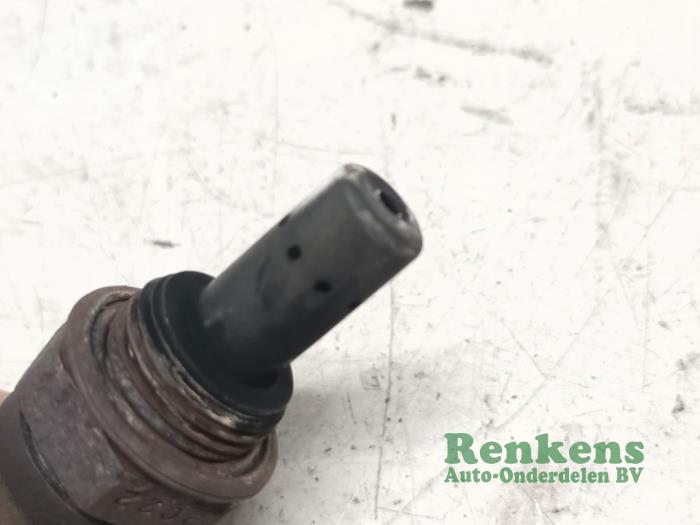Sonde lambda d'un Renault Clio II (BB/CB) 1.2 16V 2002