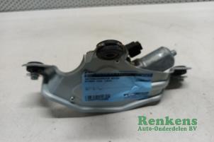 Used Rear wiper motor Hyundai Kona (OS) 1.0 T-GDI 12V Price € 70,00 Margin scheme offered by Renkens Auto-Onderdelen B.V.
