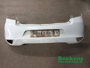 Used Rear bumper Renault Clio III (BR/CR) 1.5 dCi FAP Price on request offered by Renkens Auto-Onderdelen B.V.