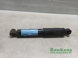 Used Rear shock absorber, left Hyundai iX20 (JC) 1.4i 16V Price € 20,00 Margin scheme offered by Renkens Auto-Onderdelen B.V.