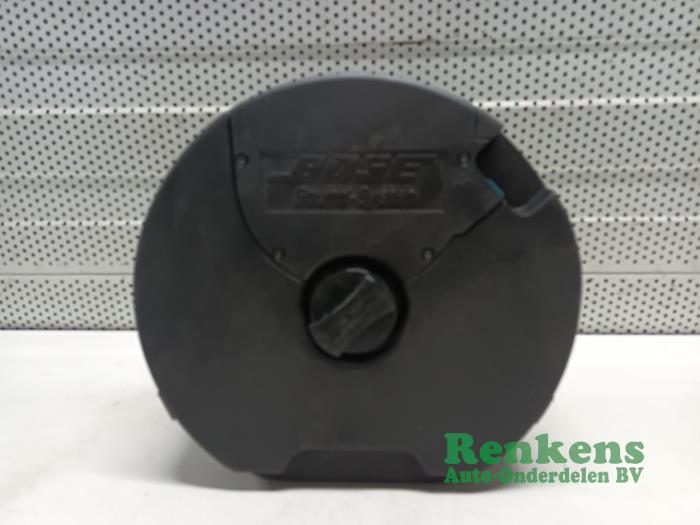 Używane Subwoofer Mercedes A (W168) 1.4 A-140 Cena na żądanie oferowane przez Renkens Auto-Onderdelen B.V.