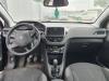 Airbag set + dashboard d'un Peugeot 208 I (CA/CC/CK/CL), 2012 / 2019 1.2 Vti 12V PureTech 82, Berline avec hayon arrière, Essence, 1.199cc, 60kW (82pk), FWD, EB2F; HMZ, 2012-03 / 2019-12, CAHMZ; CCHMZ 2012
