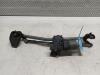 Wiper motor + mechanism from a Opel Astra H (L48) 1.6 16V Twinport 2005